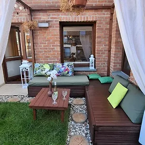 apartament-w-porcie-praskim.warsawhotelspoland.com/